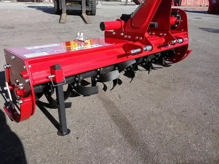 تصویر 2 از کارایی روتیواتور تراکتوری 60 تیغه در آماده سازی خاک با امکان سفارش